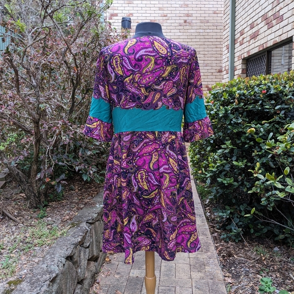 2/12 Leona Edmiston Frocks paisley dress - Picture 3 of 6